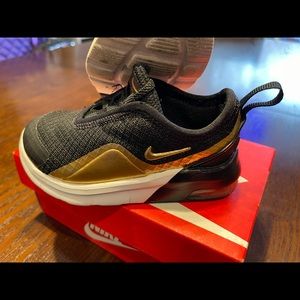 Nike Air Max Toddler Size 6c